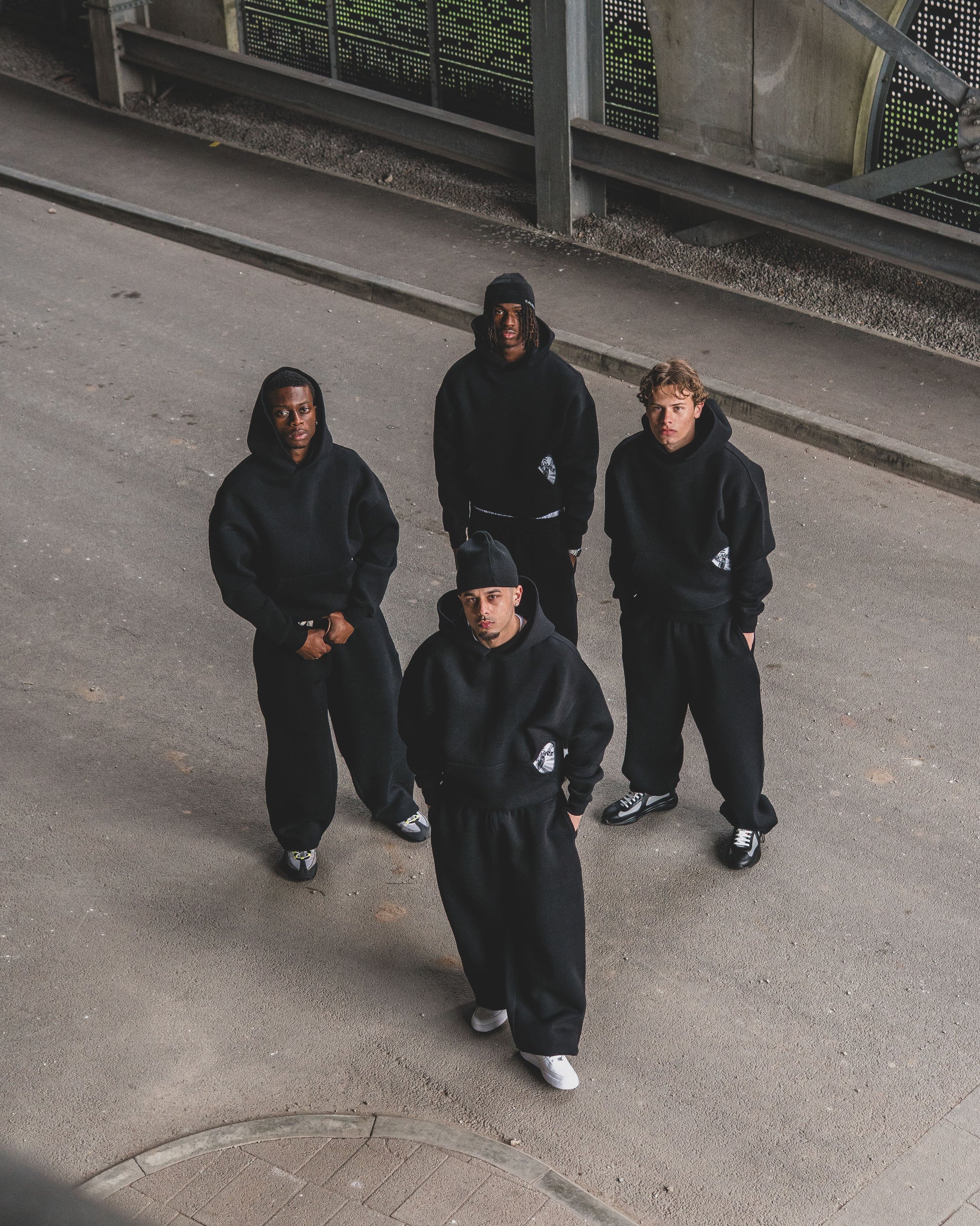 CD FULL TRACKSUIT BLACK [630GSM]